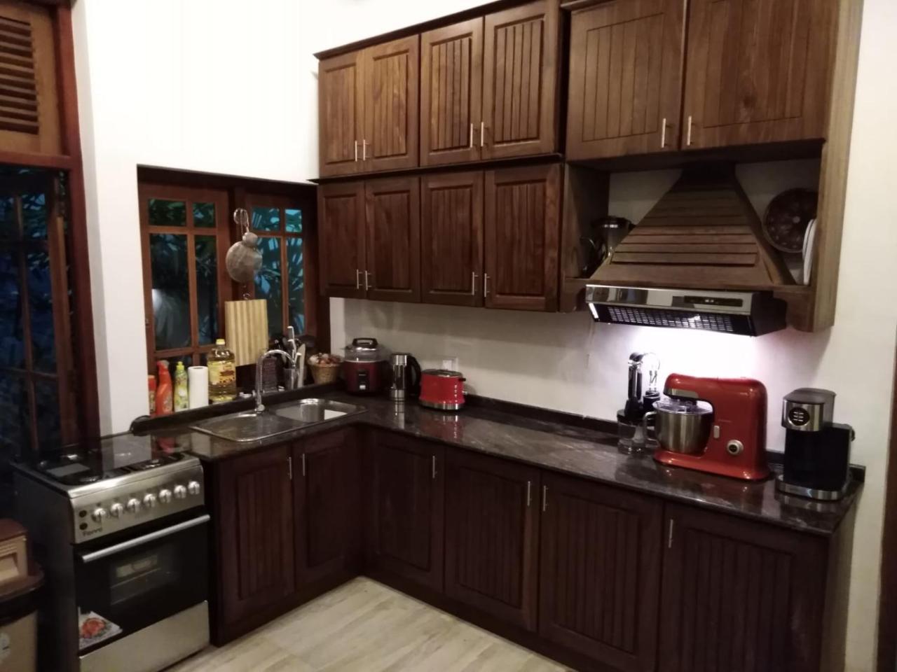 נגומבו Lija Residence מראה חיצוני תמונה